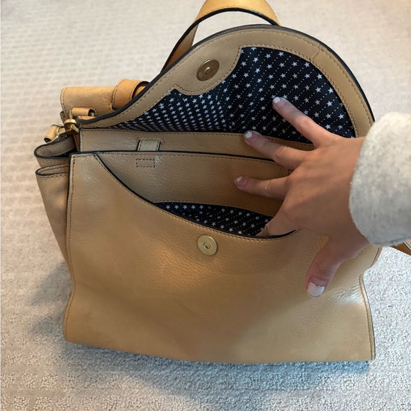 Kate Spade Saturday Tan Leather Large Satchel with Metal Hardware. EUC - Picture 6 of 12